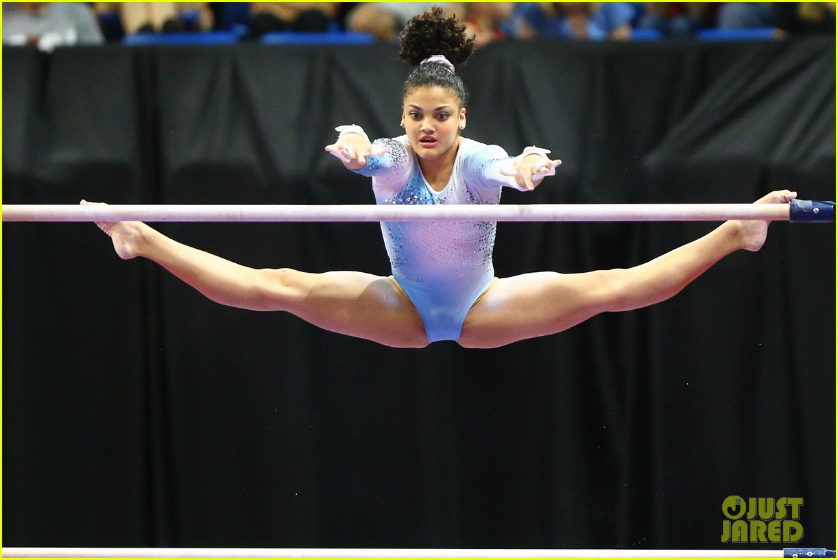 Gymnast Simone Biles Breaks Record at P&G Gymnastics Championships 2016