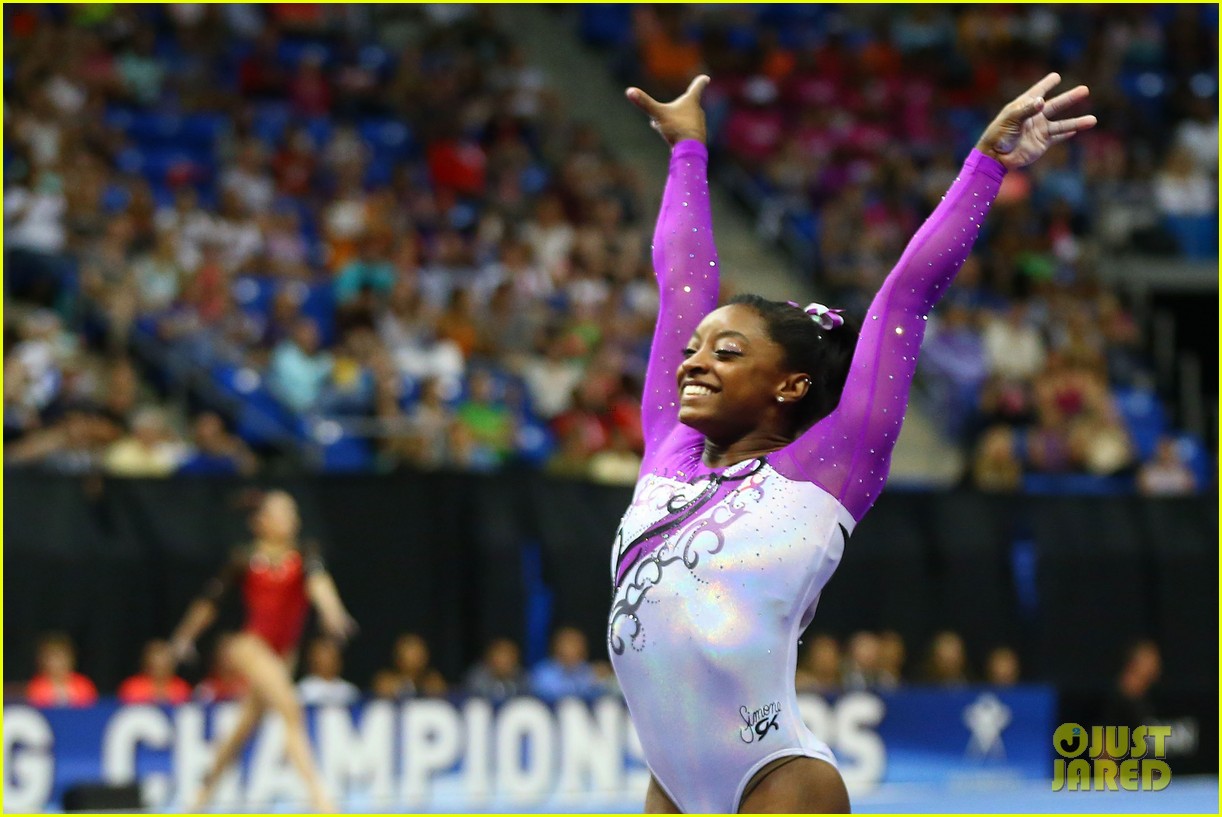 Gymnast Simone Biles Breaks Record at P&G Gymnastics Championships 2016