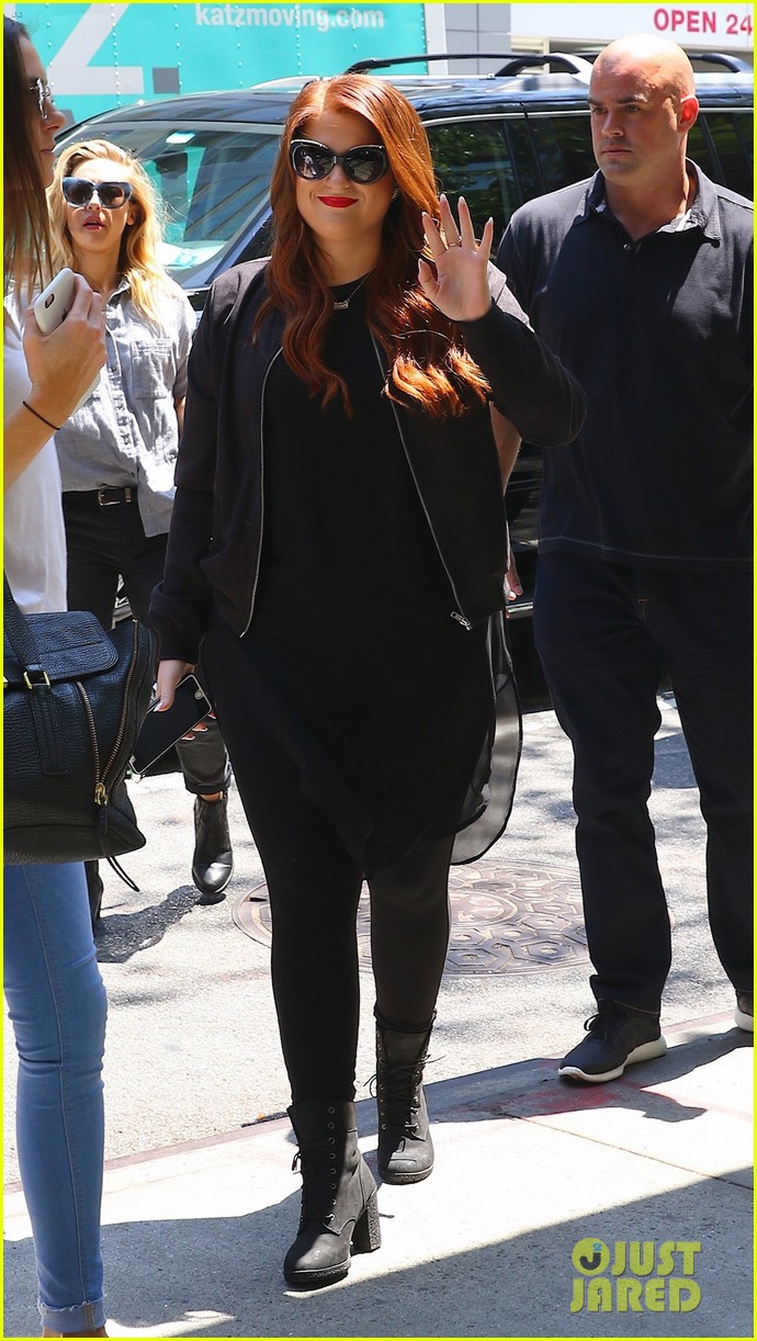 Meghan Trainor & Kathy Griffin Test Out Snapchat Filters!