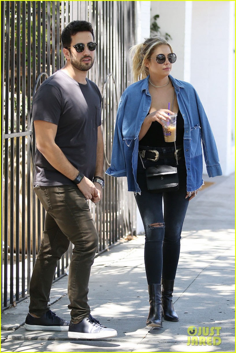 Ashley Benson Loves All of Hanna's Style Choices on 'PLL'