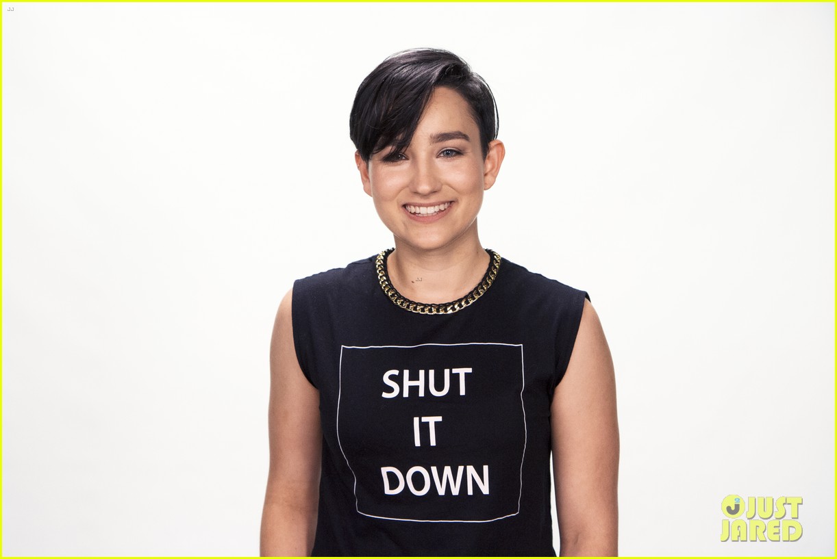 Bex Taylor-Klaus Wants the 'Scream' Killers to Be Noah & Emma!