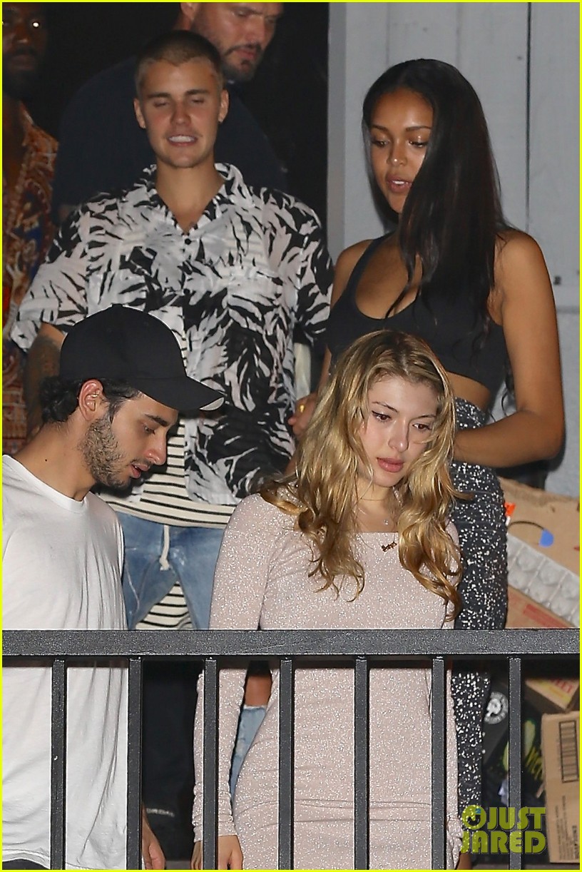 Justin Bieber Takes a Weekend Off from His Tour to Hang Out with Friends!