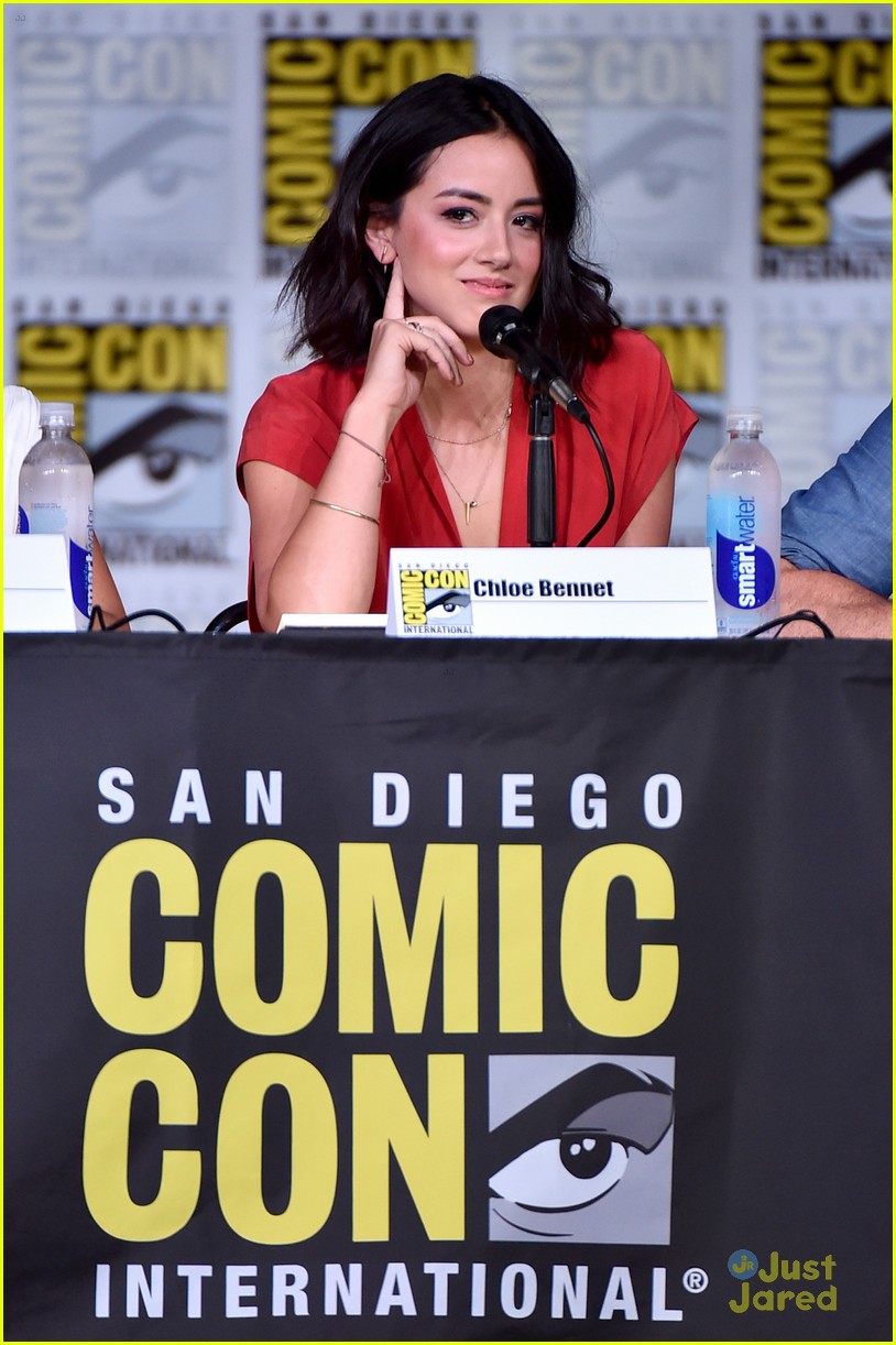 Chloe Bennet & Elizabeth Henstridge Announce 'SHIELD's Ghost Rider at Comic-Con 2016