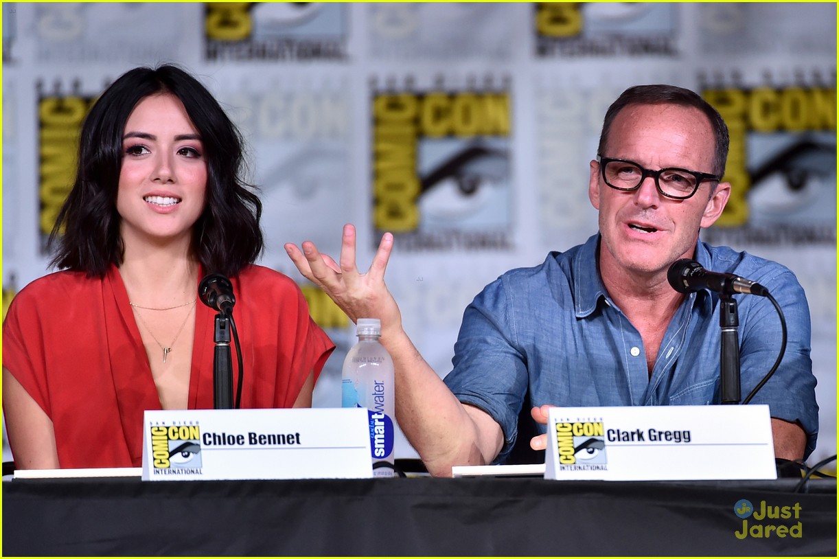 Chloe Bennet & Elizabeth Henstridge Announce 'SHIELD's Ghost Rider at Comic-Con 2016