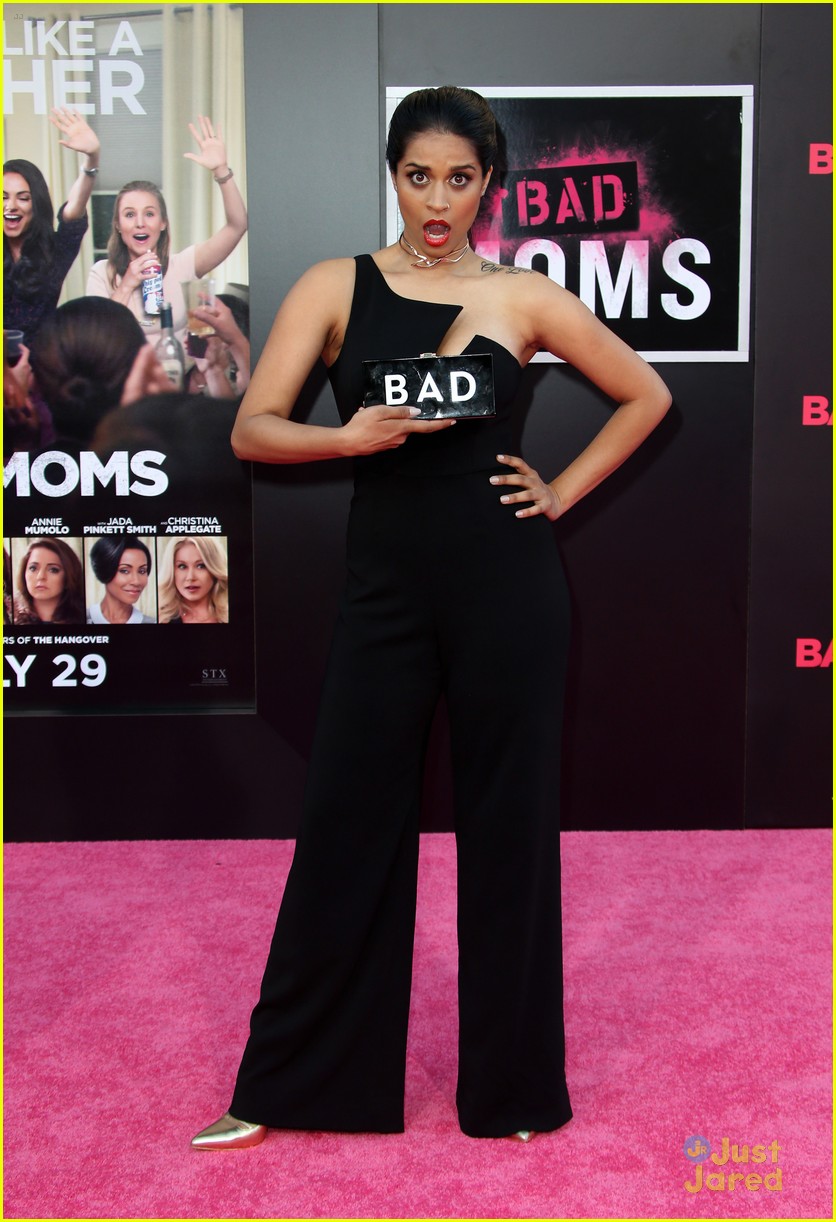 Cierra Ramirez & Allison Holker Bring Their Guys To 'Bad Moms' Premiere