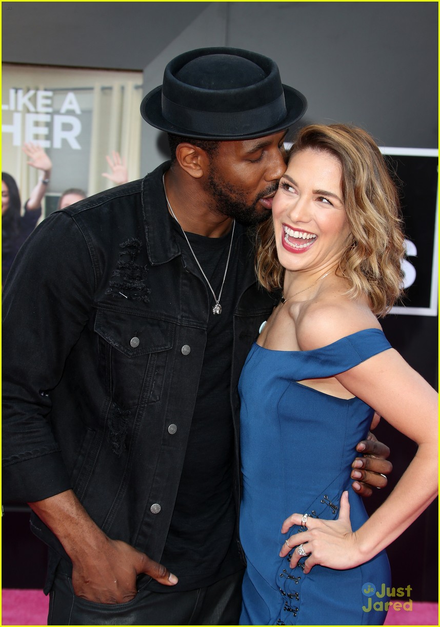 Cierra Ramirez & Allison Holker Bring Their Guys To 'Bad Moms' Premiere