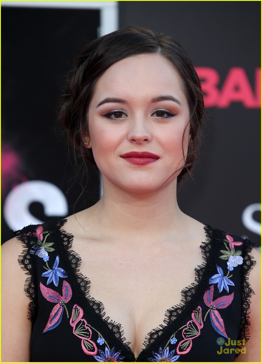 Cierra Ramirez & Allison Holker Bring Their Guys To 'Bad Moms' Premiere