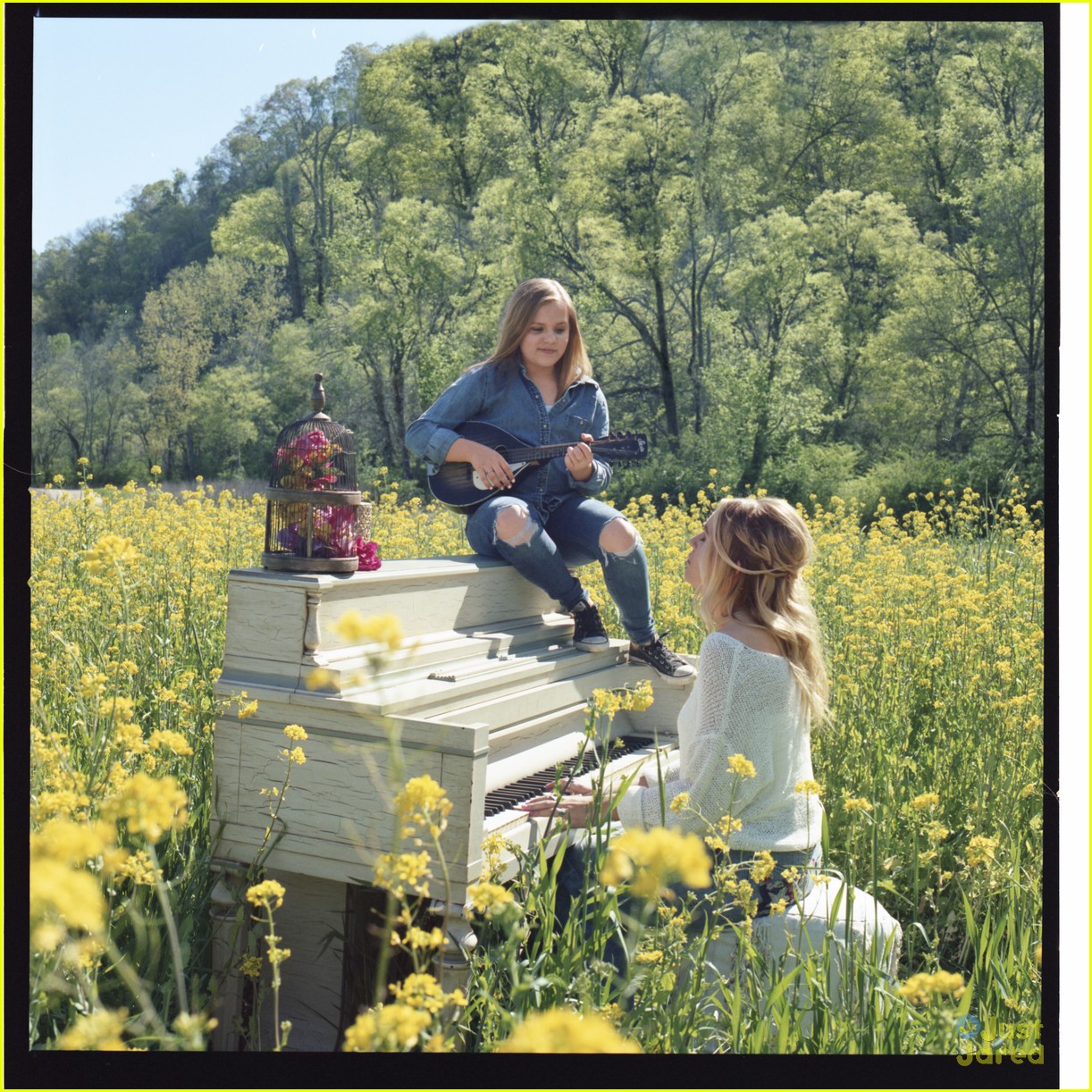 Lennon & Maisy Launch Gorgeous PBteen Room Collection - See It Here!