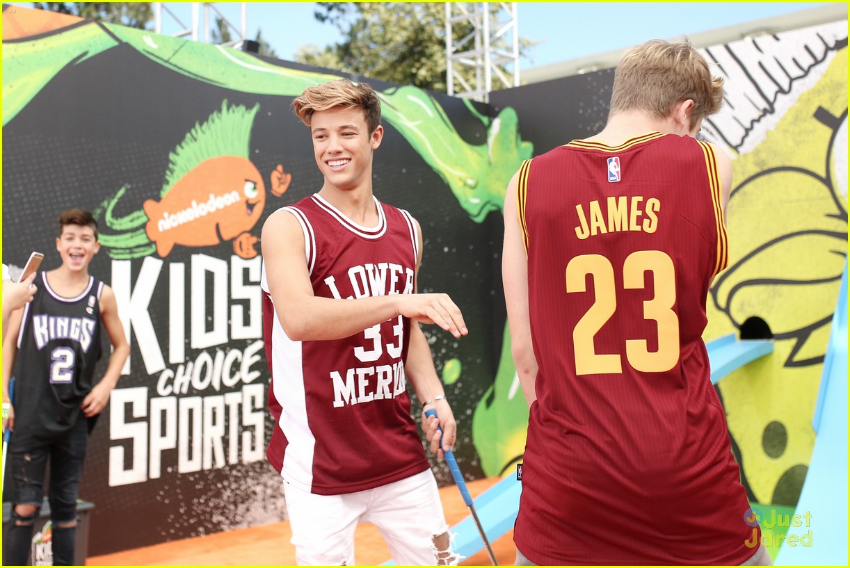 Raini & Rico Rodriguez Join Cameron Dallas at Kids Choice Sports Awards 2016