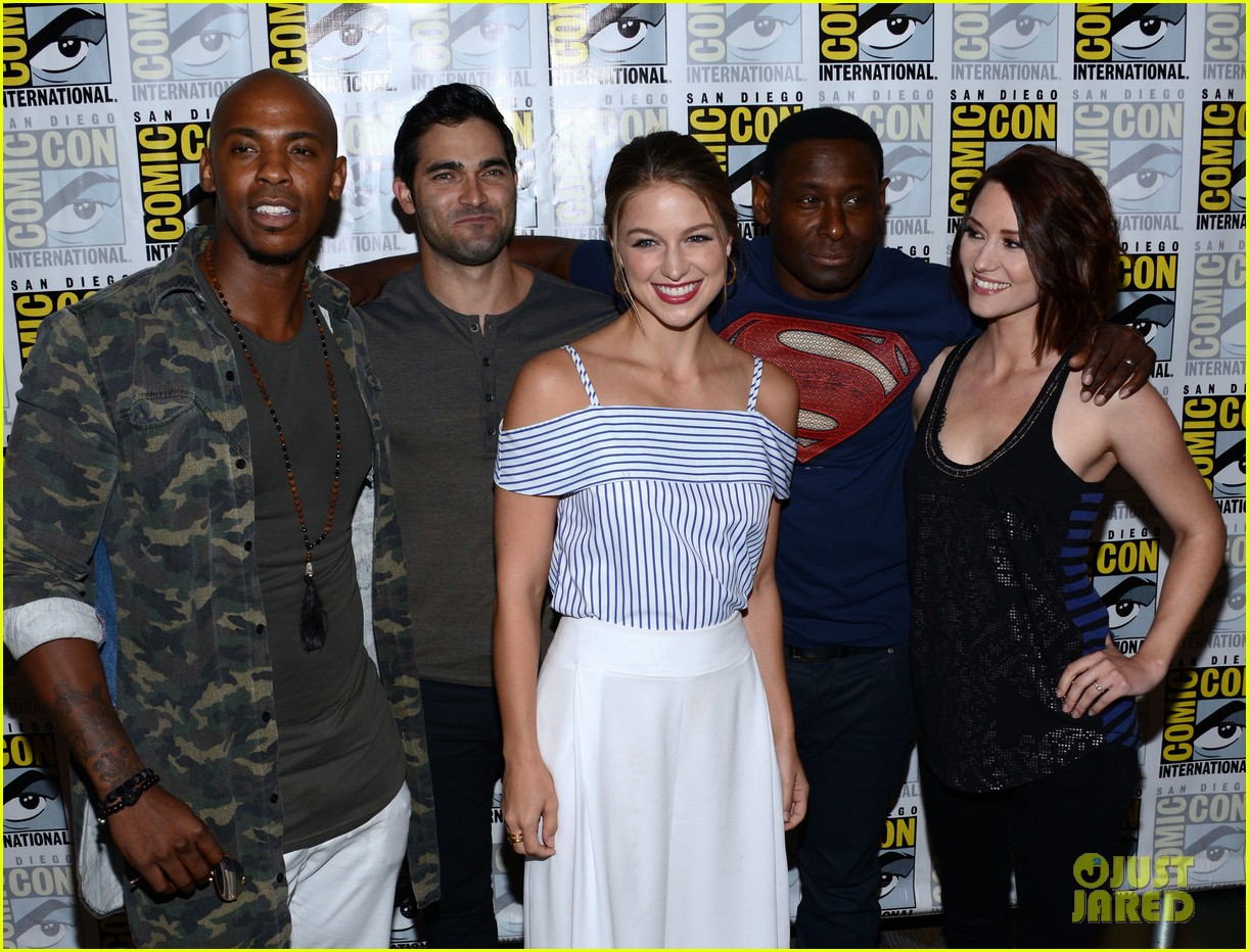 Tyler Hoechlin Joins Melissa Beniost & 'Supergirl' Cast at Comic-Con