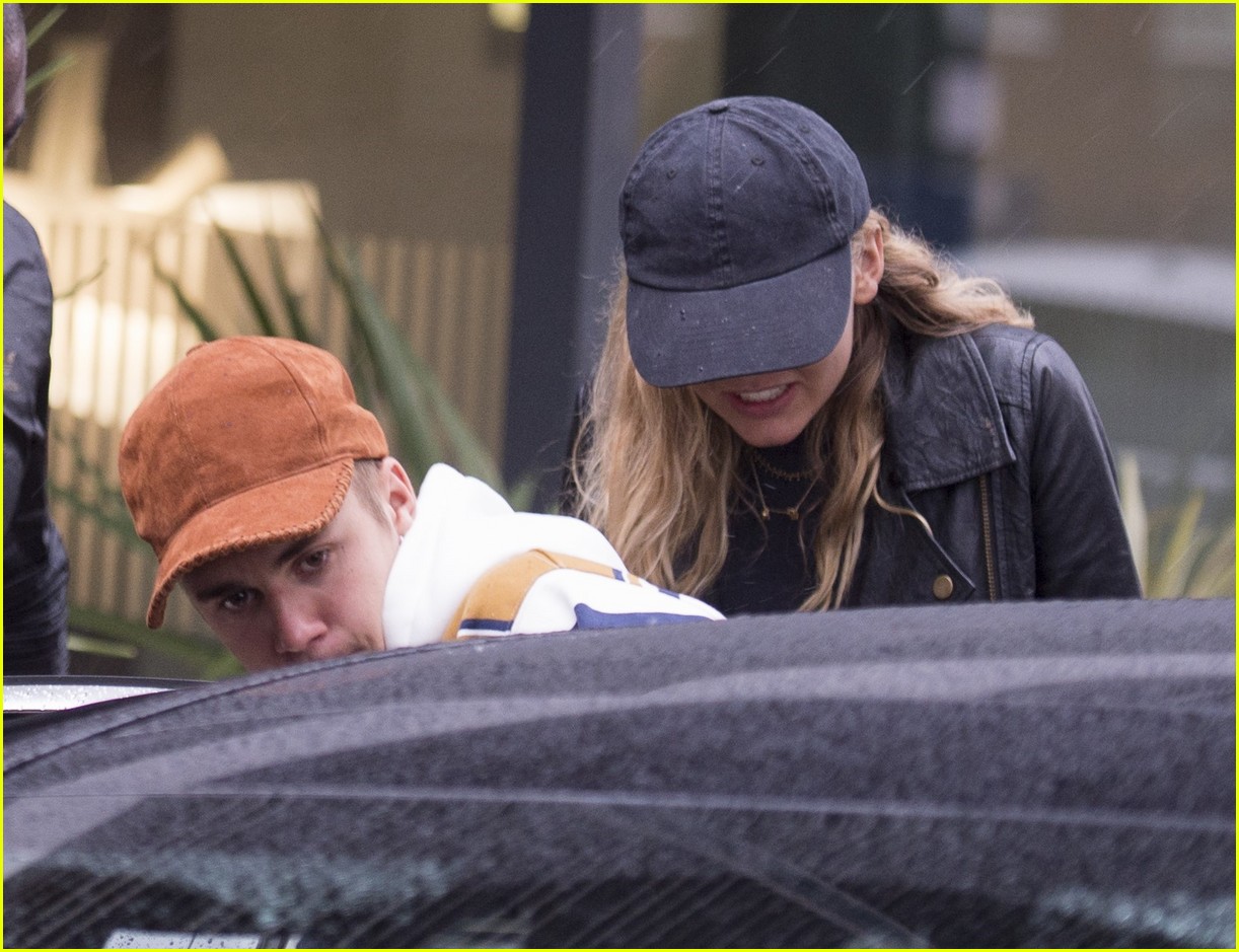 Justin Bieber Hangs with Bronte Blampied: I'm 'Loving London'