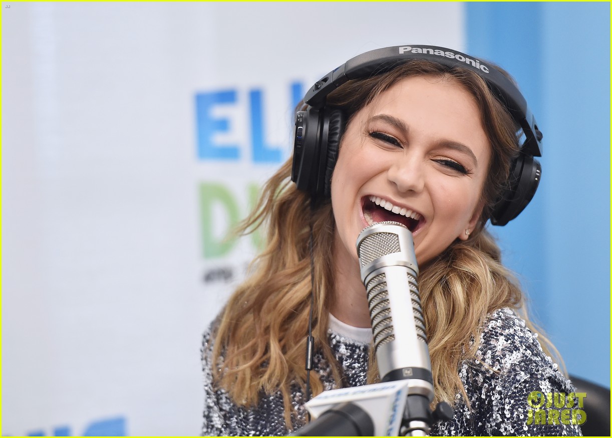 Daya is a Glitter Beauty for NYC Promo