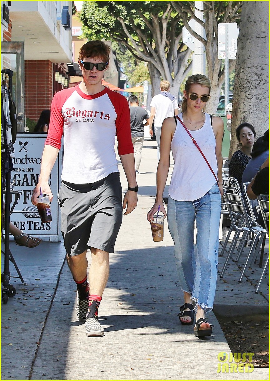 Emma Roberts & Evan Peters Spend the Afternoon Together!