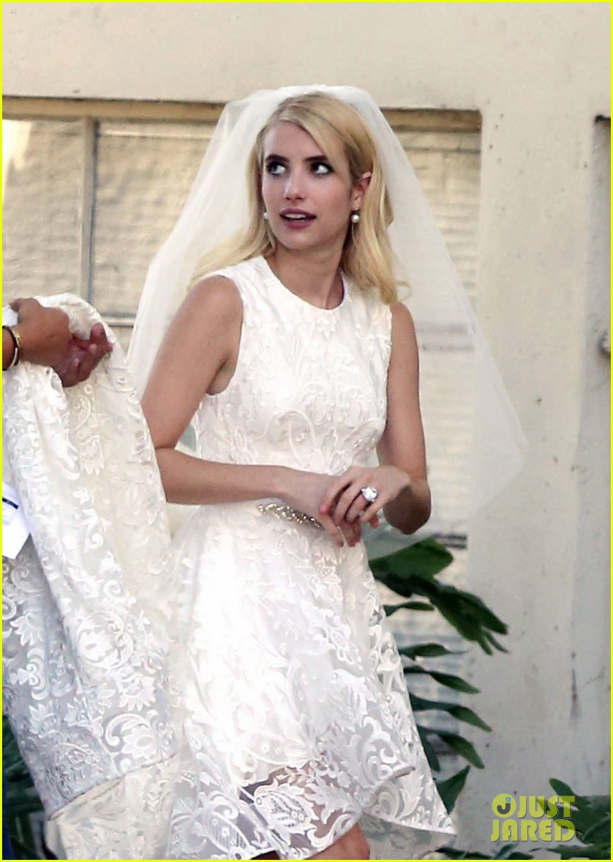 Taylor Lautner's Dr. Cassidy Gets Gruesome Makeover on 'Scream Queens' Set