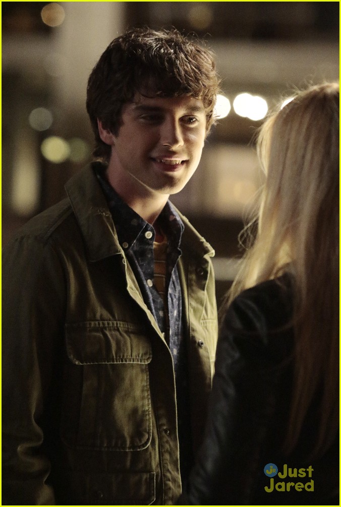 Brandon Heads To New York For His Julliard Audition on 'The Fosters'