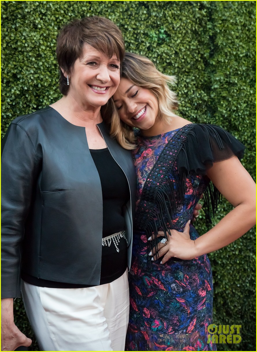 Justin Baldoni & Brett Dier's Bromance is Alive & Well at CBS' Summer TCA Party