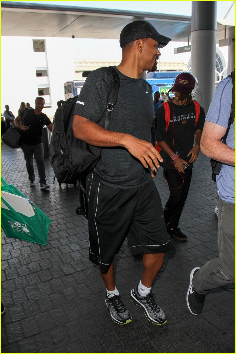 Jaden Smith Thanks His Mom & Dad for His Strong Sense of Self