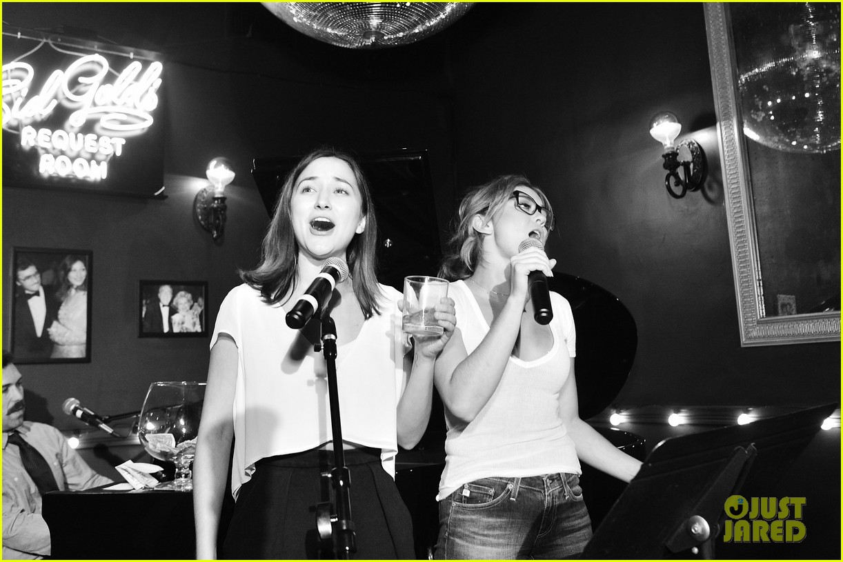Laura Marano Sings Karaoke at Glamour's AG Denim Dinner