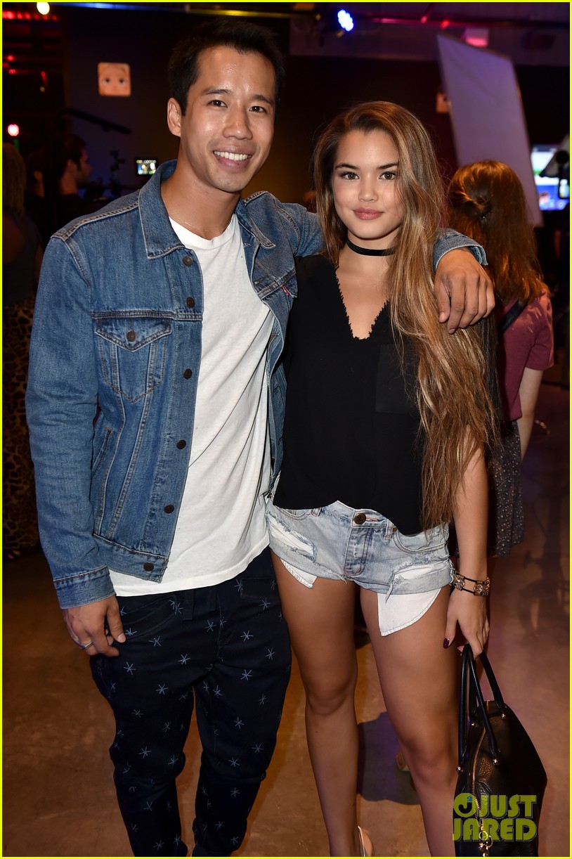 Paris Berelc & Nikki Hahn Play the Disney Mix App at JJJ Party!