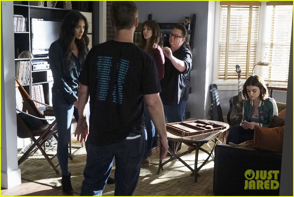 Hanna is Out to Prove that Noel is Uber A on Tonight's 'Pretty Little Liars'