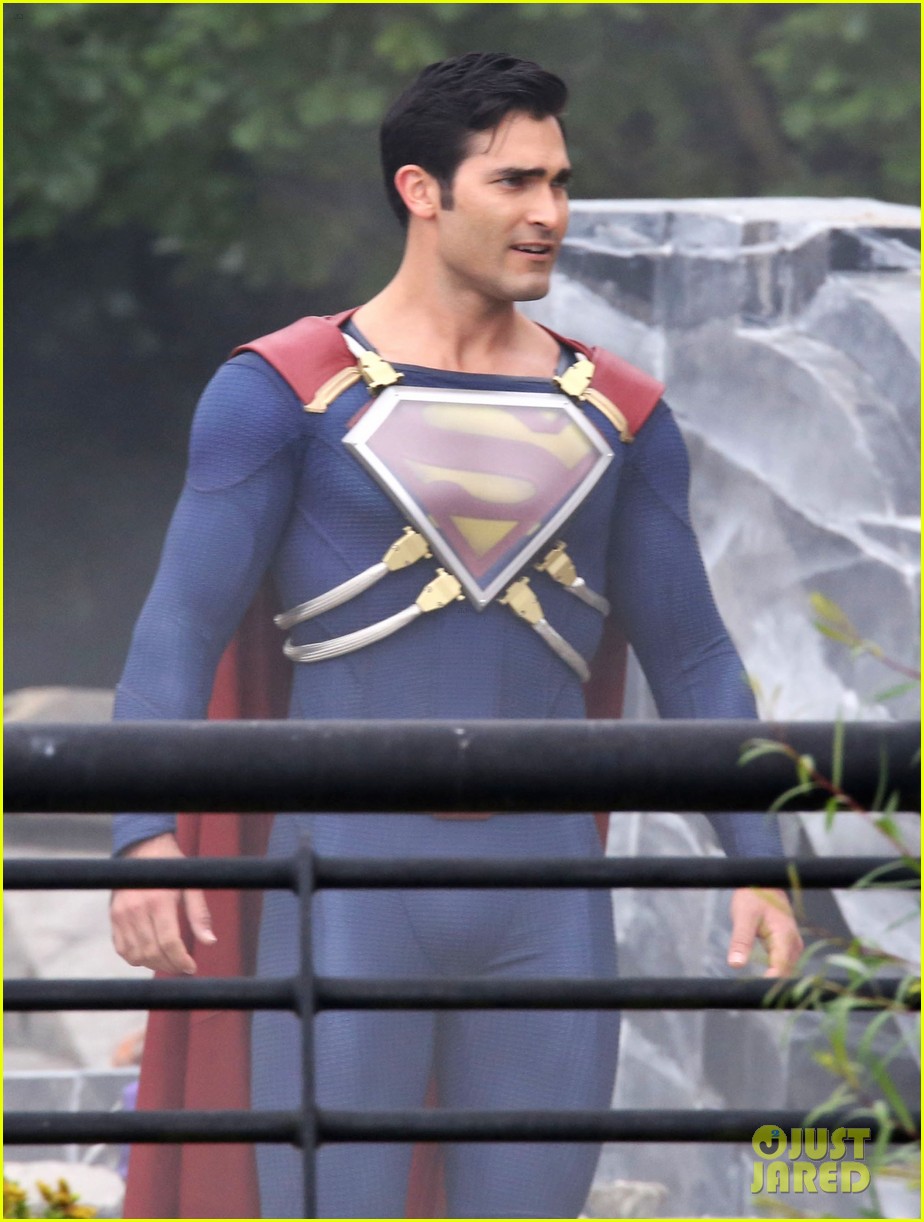 'Supergirl' Exec Producer Weighs In On Tyler Hoechlin's Superman Storyline