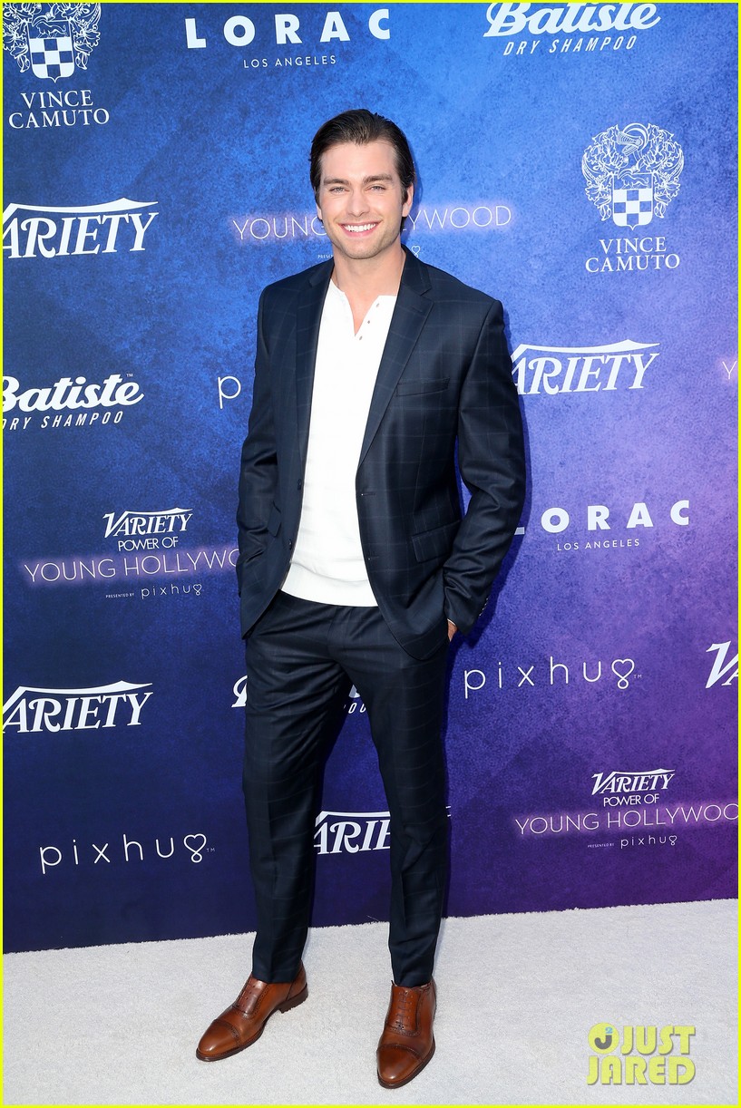 Ariel Winter, Peyton List, & Danielle Campbell Dress Up for Variety Event!
