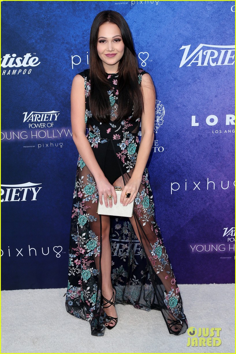Ariel Winter, Peyton List, & Danielle Campbell Dress Up for Variety Event!
