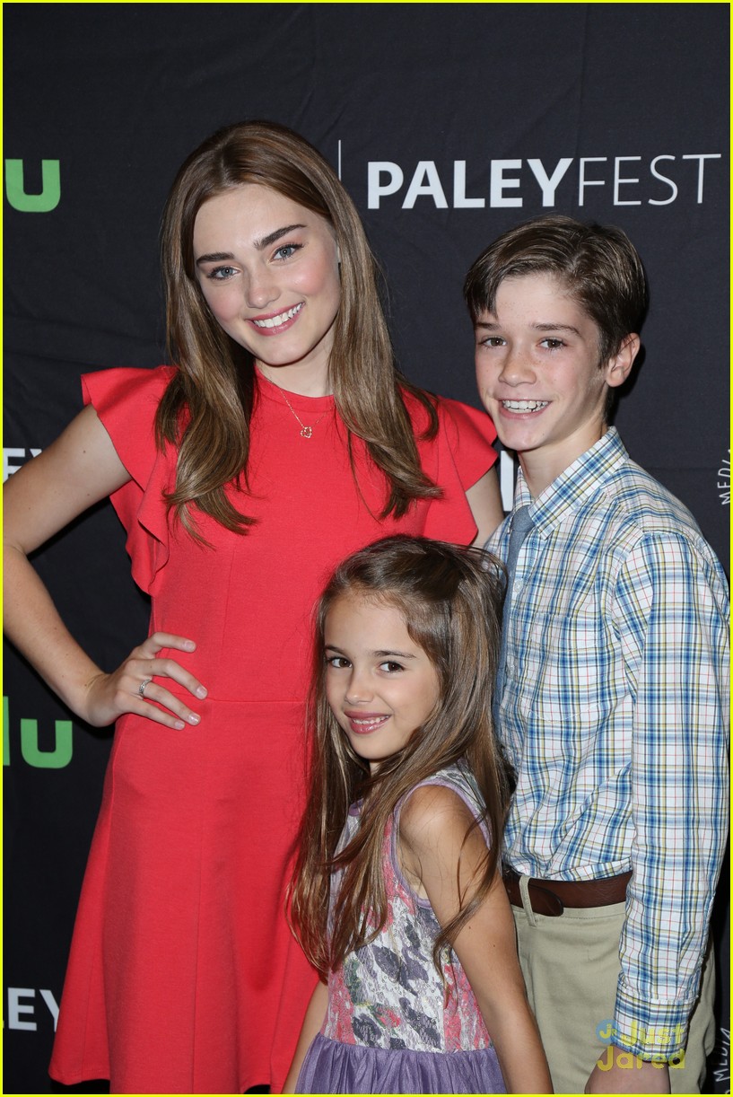 Aimee Teegarden Steps Out For PaleyFest Fall Previews Event 2016