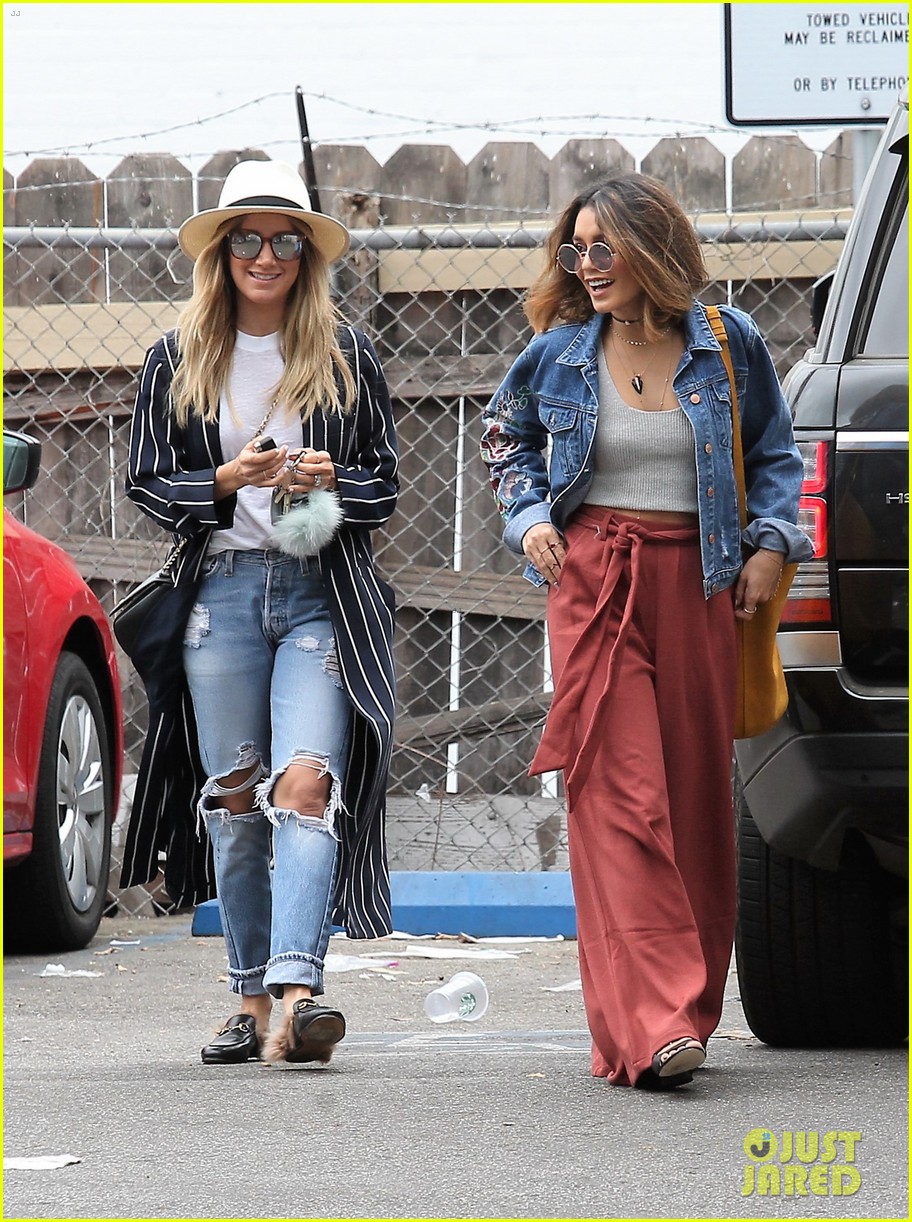 Vanessa Hudgens Spends the Afternoon with BFF Ashley Tisdale!