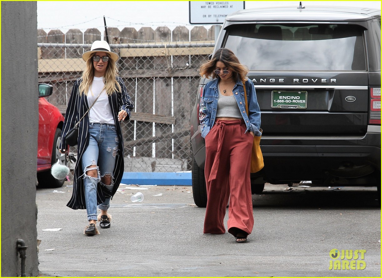 Vanessa Hudgens Spends the Afternoon with BFF Ashley Tisdale!
