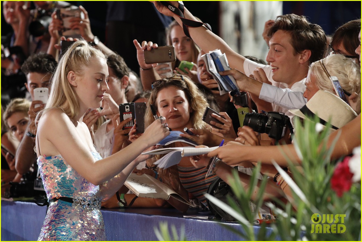 Dakota Fanning & Emilia Jones Premiere 'Brimstone' at Venice Film Festival 2016