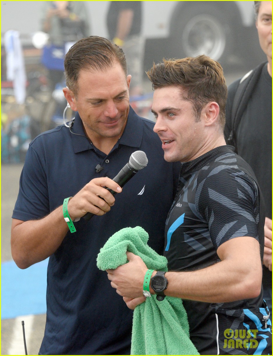 Zac Efron & Little Bro Dylan Compete in Nautica Malibu Triathlon