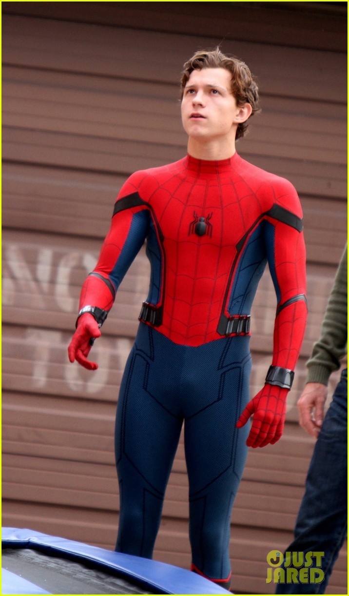 Tom Holland Hits the Streets Filming 'Spider-Man: Homecoming'