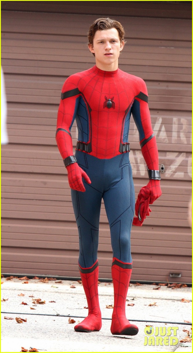 Tom Holland Hits the Streets Filming 'Spider-Man: Homecoming'