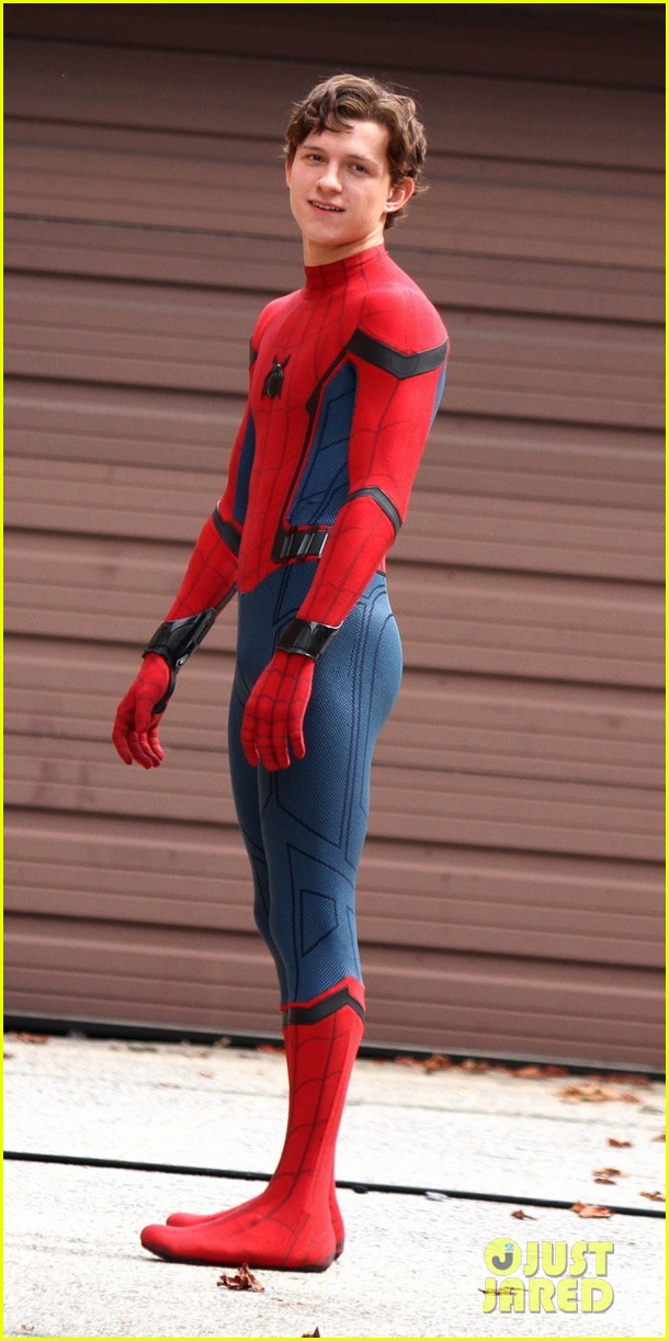 Tom Holland Hits the Streets Filming 'Spider-Man: Homecoming'