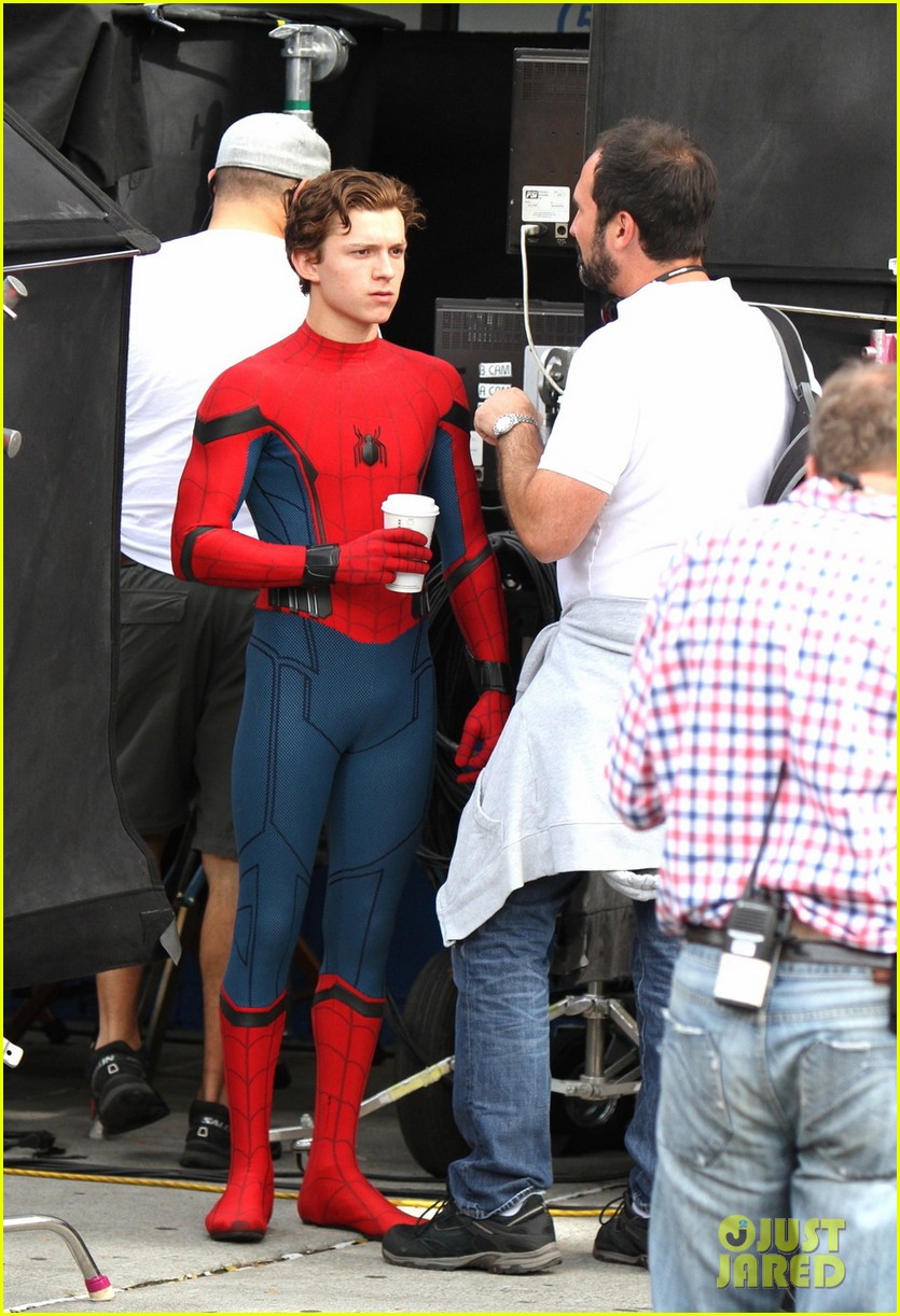 Tom Holland Hits the Streets Filming 'Spider-Man: Homecoming'