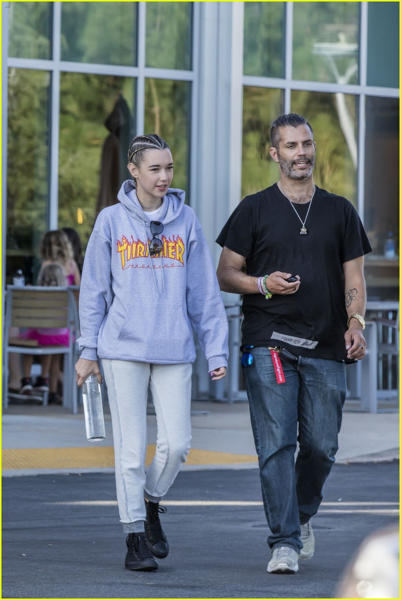 Jaden Smith & Girlfriend Sarah Snyder Share a Sweet Moment