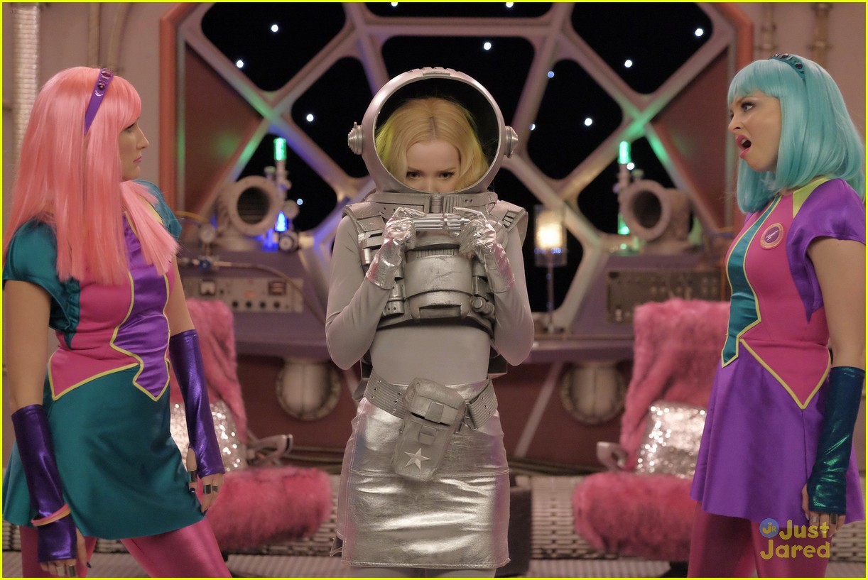 Linda & Heather Invade 'Liv & Maddie: Cali Style' - Watch A Sneak Peek!