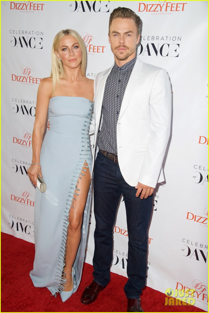 Maddie Ziegler & Allison Holker Honor Julianne & Derek Hough at Dizzy Feet Dance Gala 2016