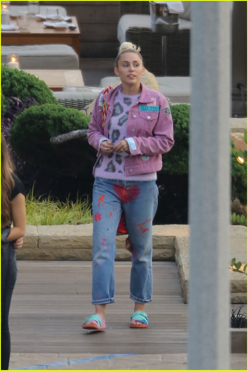 Miley Cyrus Is Excited About Her Team on 'The Voice'