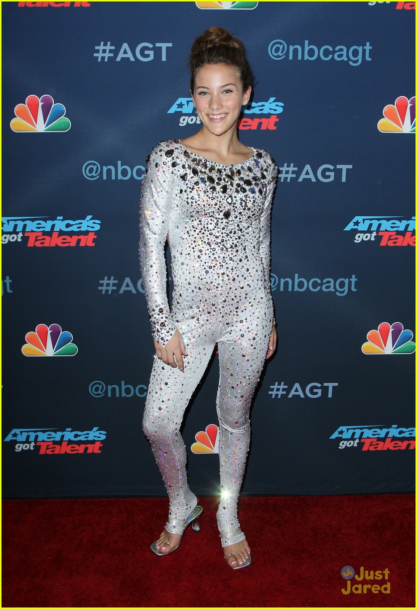Watch Sofie Dossi's Amazing Contortionist Act on 'America's Got Talent' Semi-Finals!