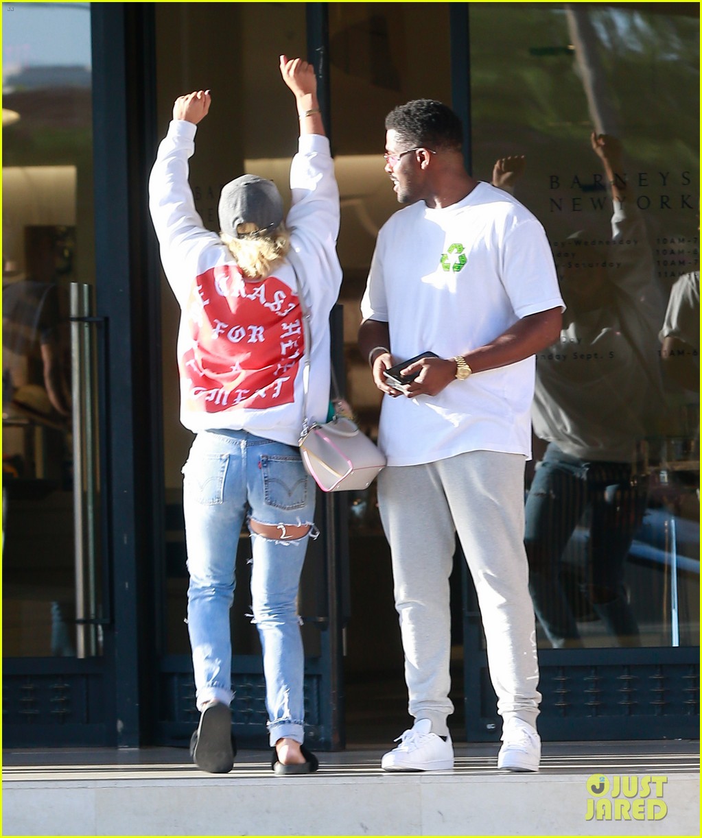 Sofia Richie Does Some Retail Therapy at Barney's New York