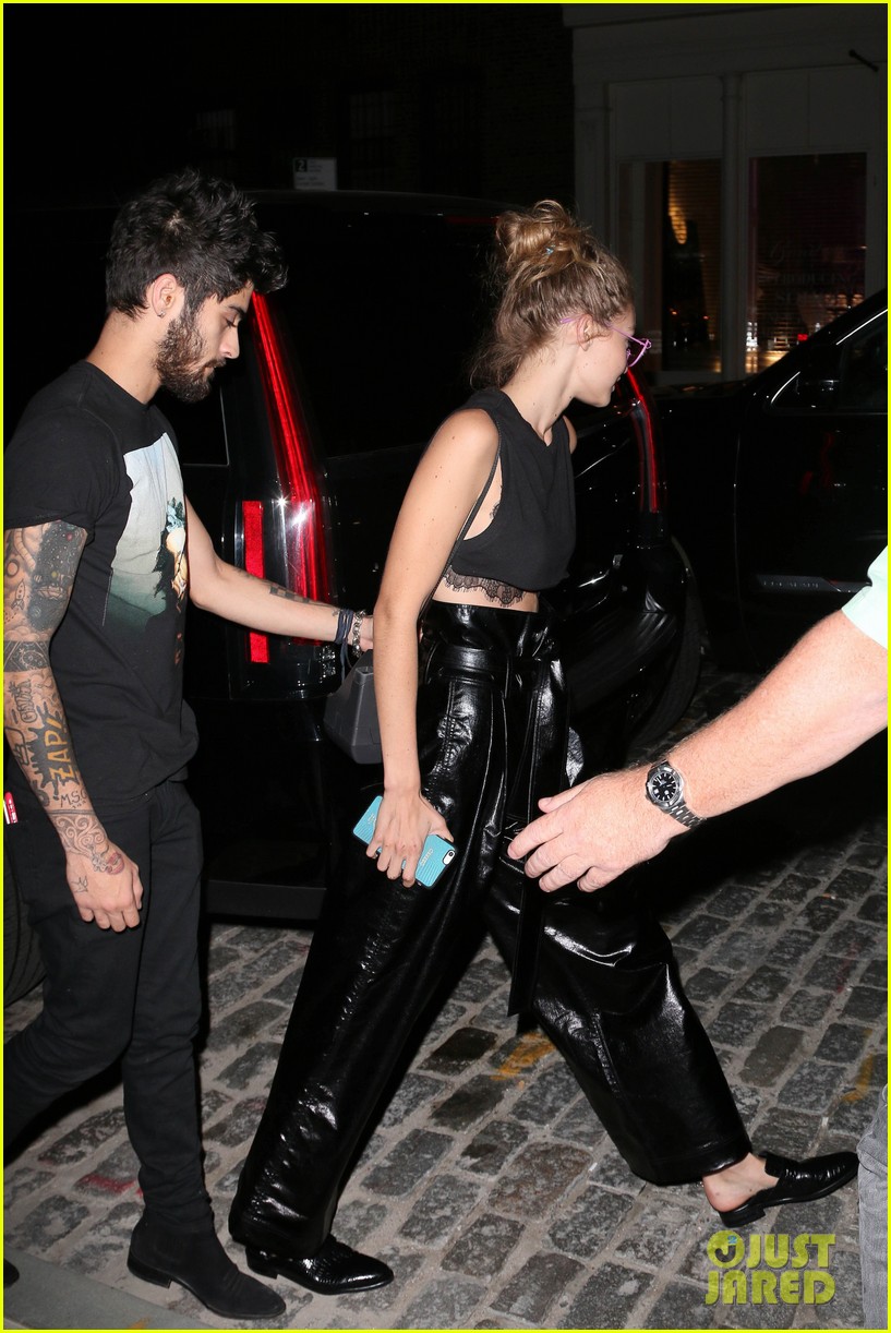 Gigi Hadid & Zayn Malik Hang Out at Taylor Swift's Place!