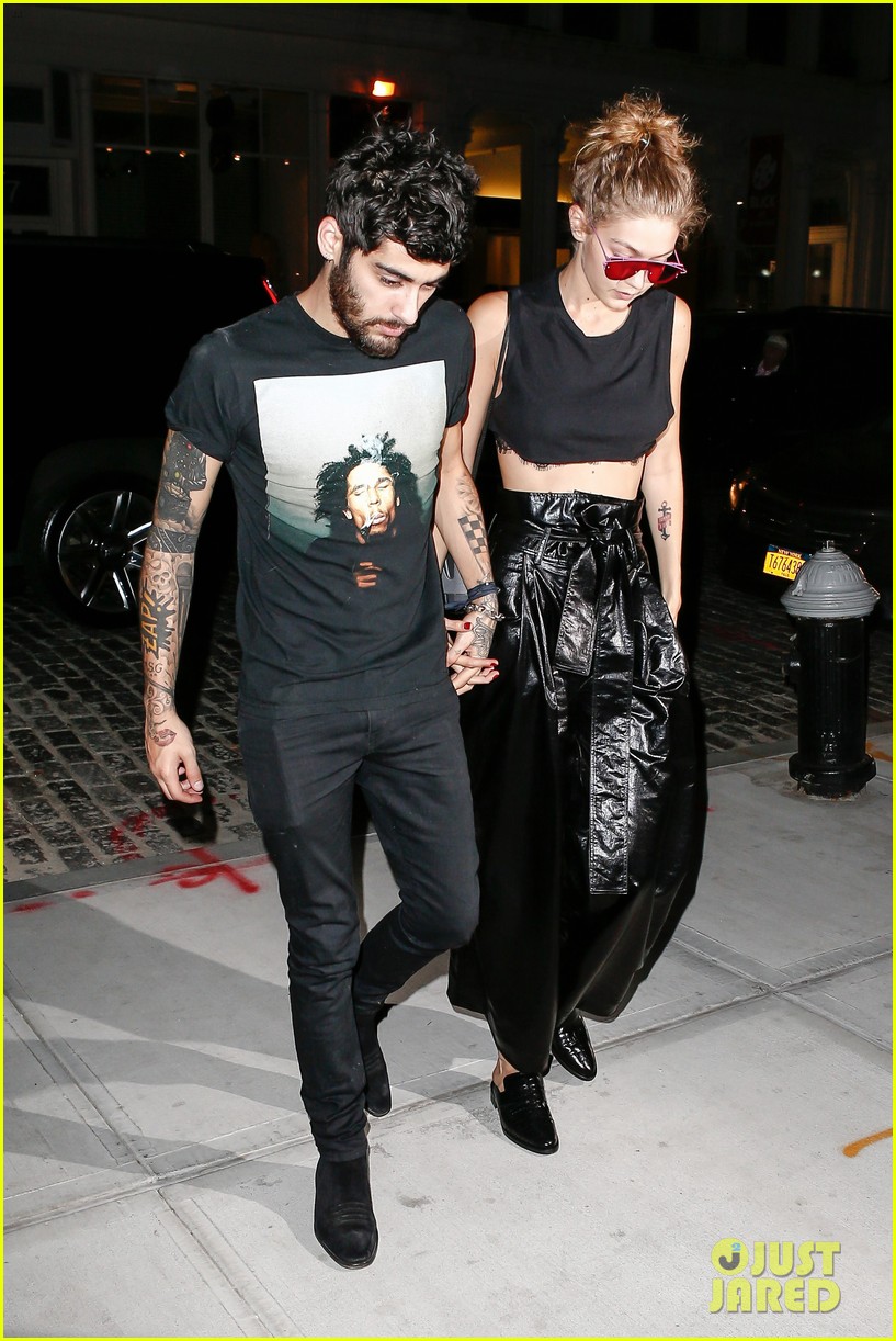 Gigi Hadid & Zayn Malik Hang Out at Taylor Swift's Place!
