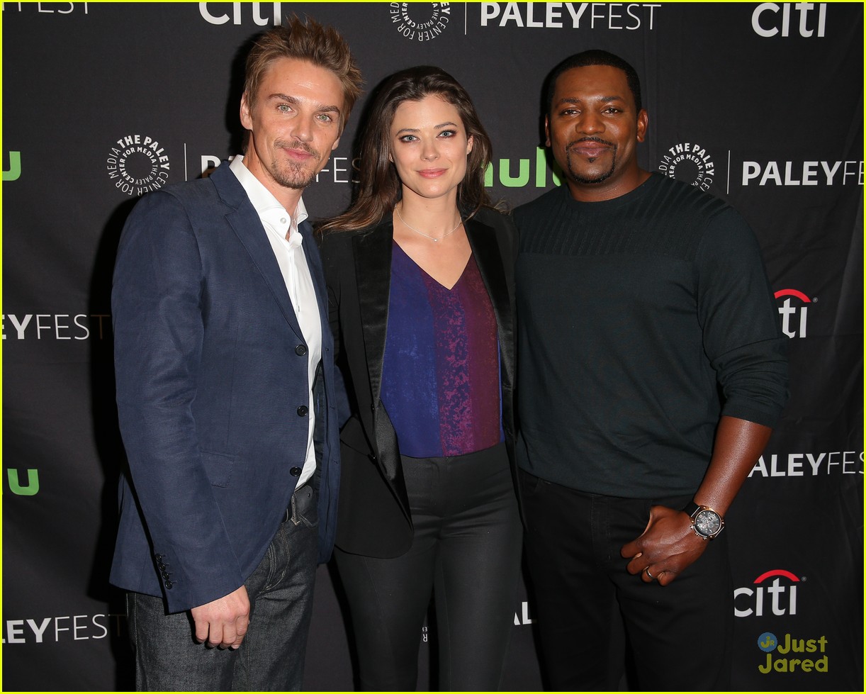 Tori Anderson & Peyton List Talk Their New CW Shows at PaleyFest