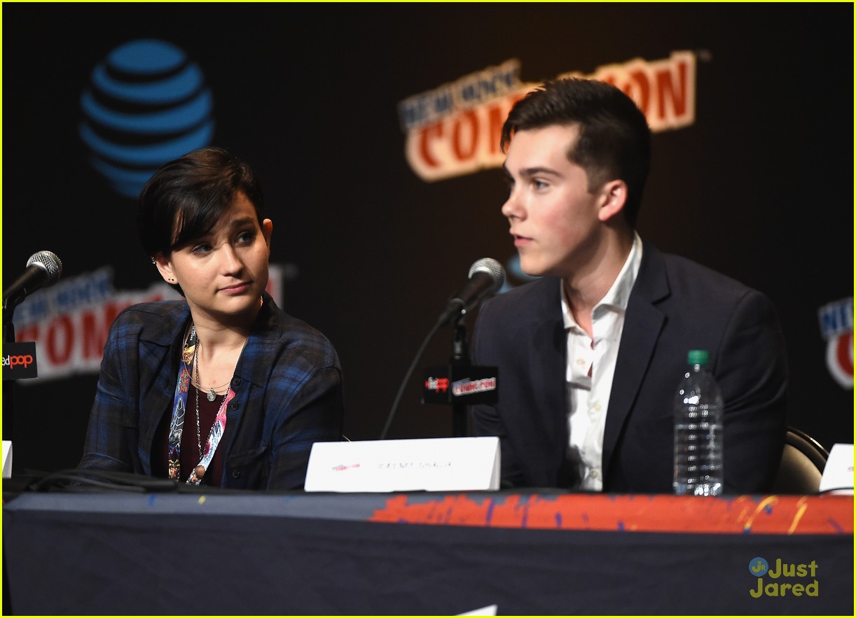 Gabriel Conte, Arden Rose, & Jeremy Shada Chat Up 'Mr. Student Body President' In NYC
