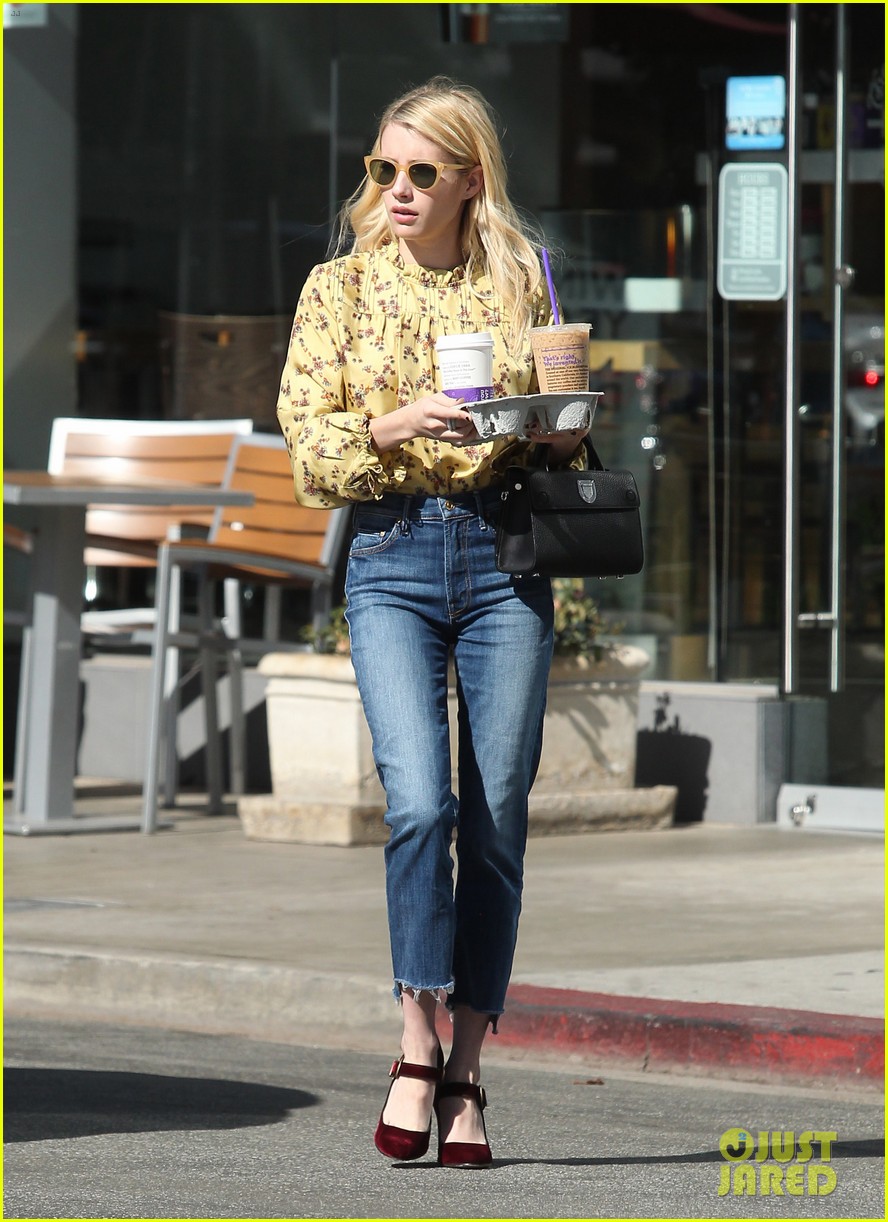 Emma Roberts Loves October Days With Evan Peters!