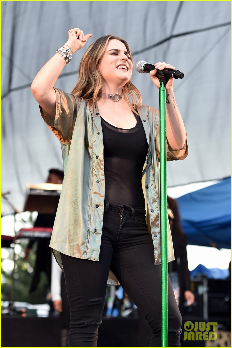 JoJo Had 'So Much Fun' at Entertainment Weekly PopFest