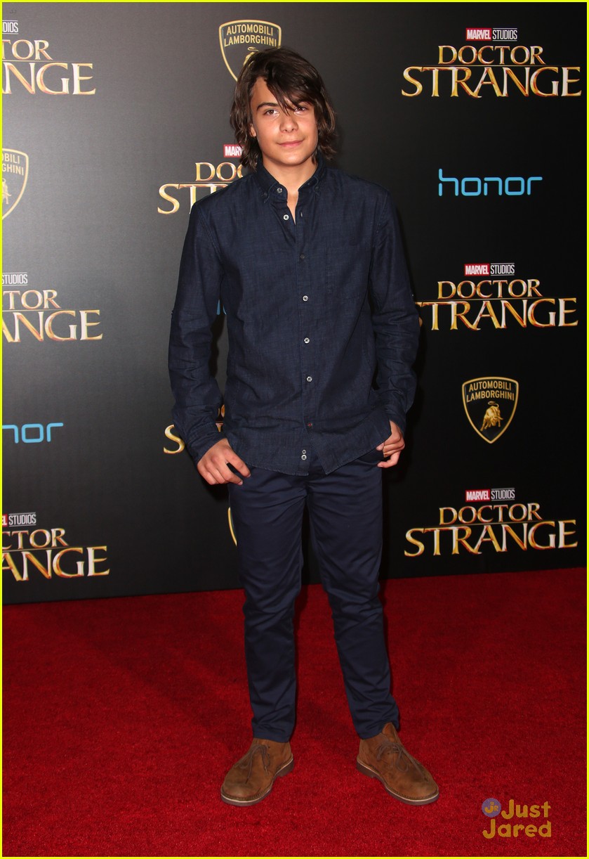 Mech-X4 Cast Hits 'Doctor Strange' Premiere Together