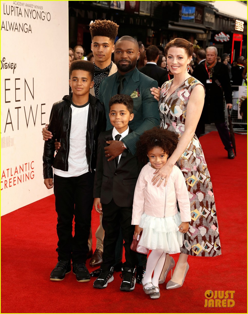John Boyega Supports 'Star Wars' Co-Star Lupita Nyong'o at 'Queen of Katwe' Screening